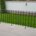 Парапет от гладко желязо