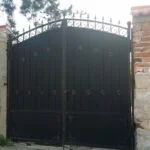 Врати от ковано желязо